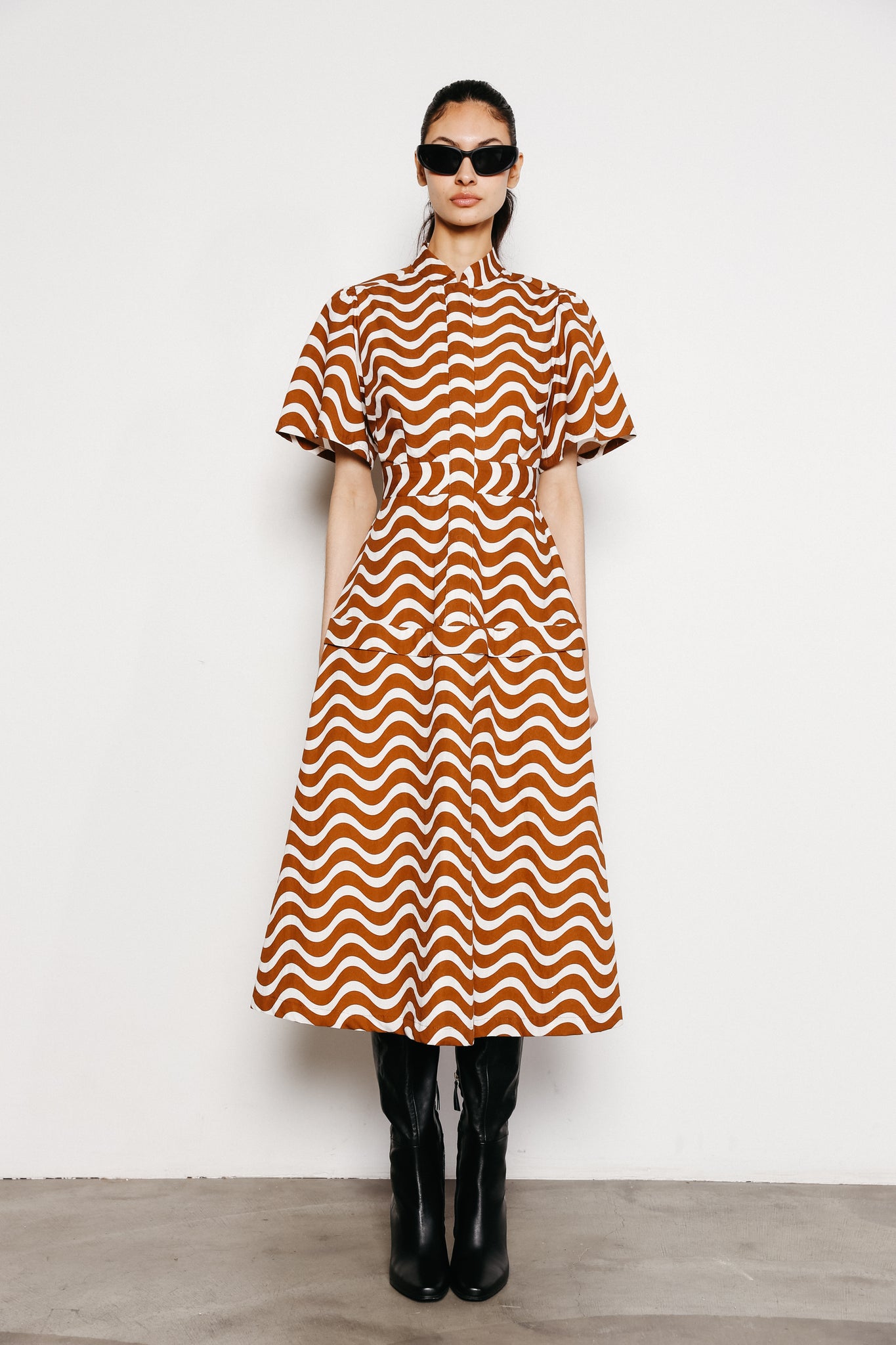 Leah Short Sleeve Midi Dress